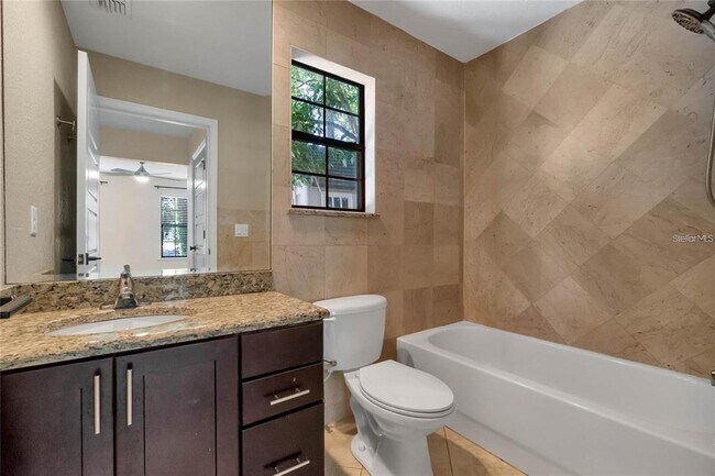 Foto del edificio - 3622 Devonswood Dr