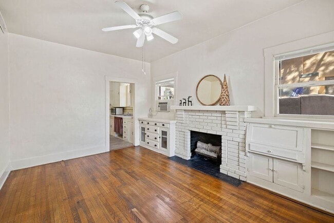 Foto del edificio - Vintage Bungalow Near University of Arizona