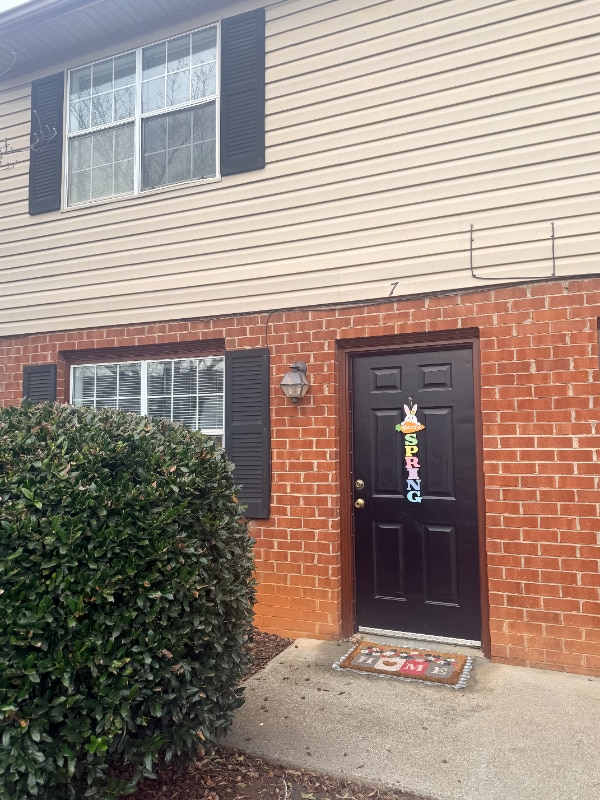 Building Photo - 7 Duiguid Dr