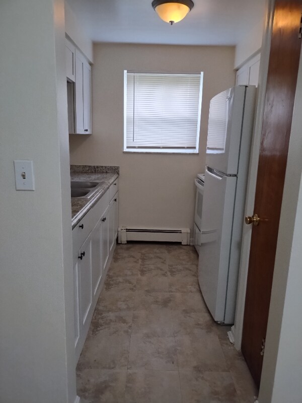 Building Photo - 5350 Waltella Pl