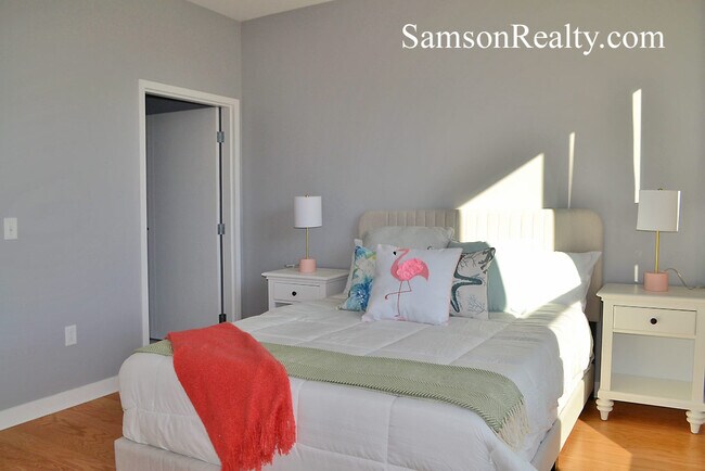 Building Photo - 44 Hospital St