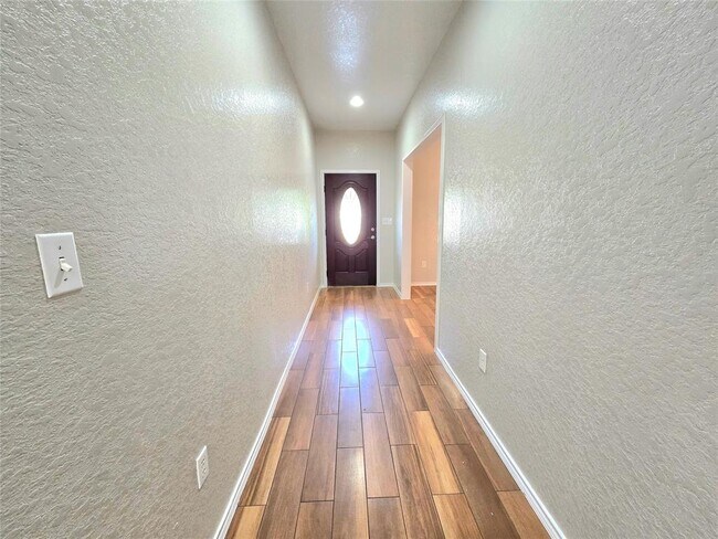 Foto del edificio - 6 Sunflower Cir