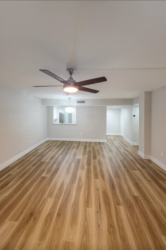 Foto del edificio - 8045 SW 107th Ave