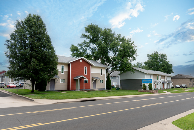 Townhomes At Quail Ridge Apartments In Springfield Mo