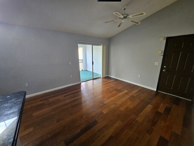Foto del edificio - 5105 City St