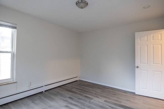 Foto del edificio - East Boulder - Spacious 2BR/1BA