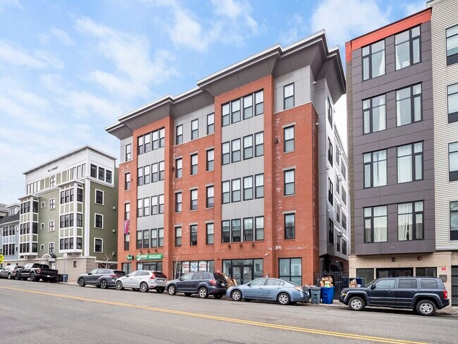 Building Photo - 45 L St