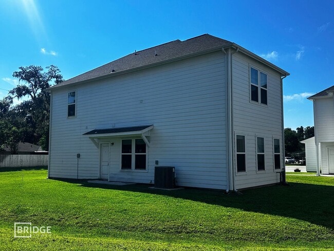 Building Photo - AMHERST PLAN