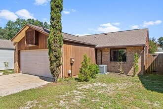 Building Photo - 1022 Alderwood Way