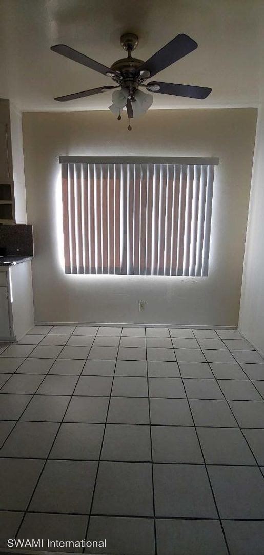 Foto del edificio - 532 W Olive St