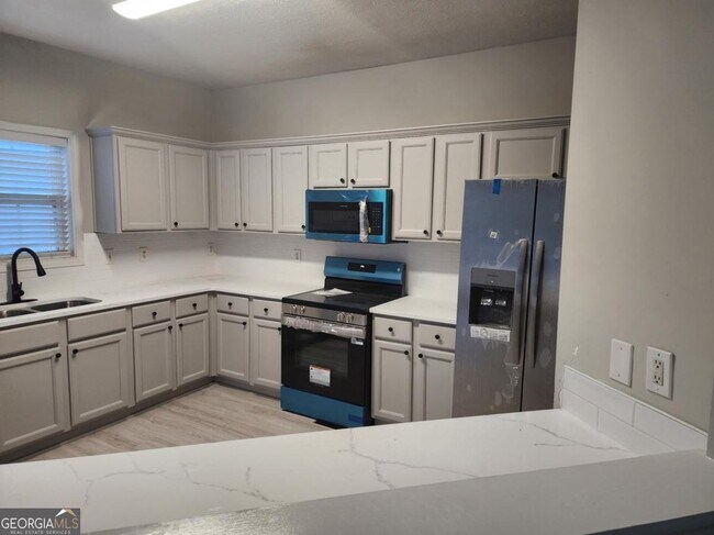 Foto del edificio - 138 Shady View Pl