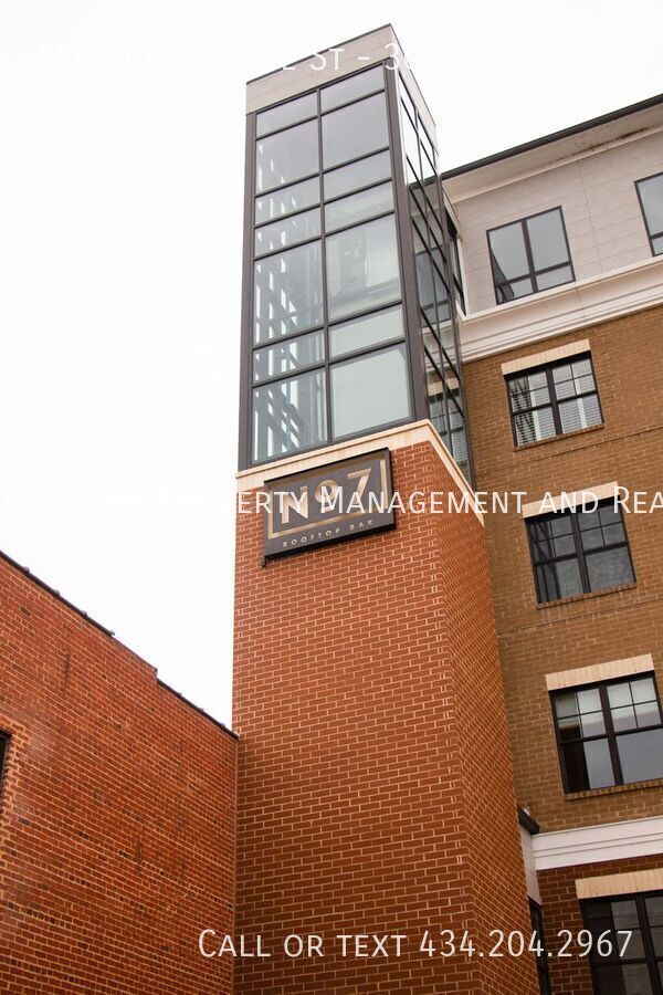 Foto del edificio - 1208 Commerce St