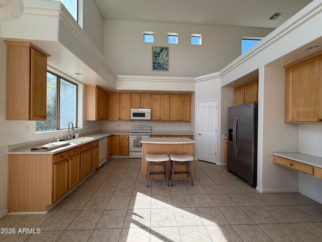 Foto del edificio - 13313 W Rovey Ave