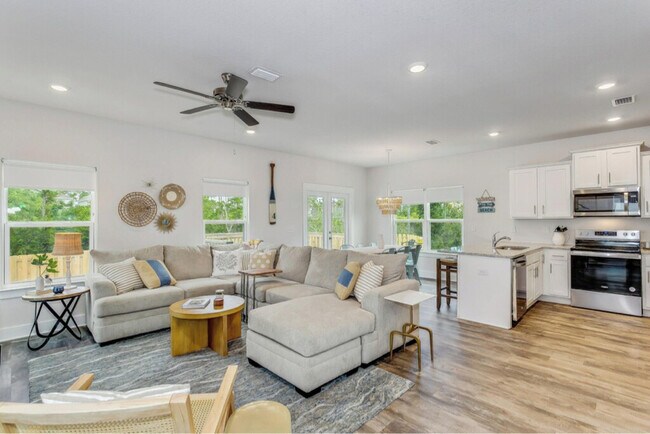 Foto del edificio - 7936 Sweet Retreat Ln