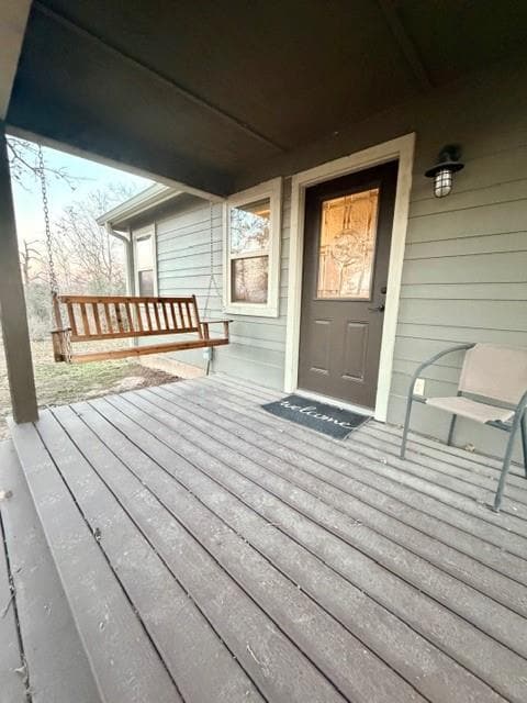 Building Photo - 520 Leisure Ln