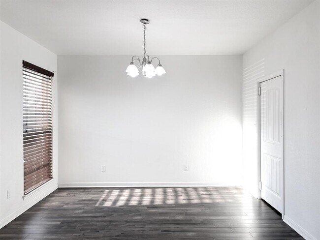 Foto del edificio - 313 S 6th St