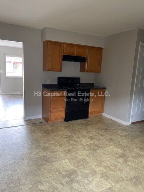 Foto del edificio - 3214 Kilarney Dr