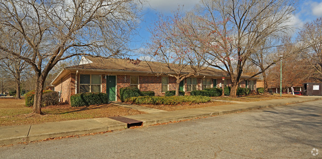 Foto del edificio - Richland Village