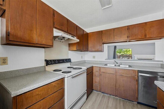 Foto del edificio - 2018 W Rundberg Ln