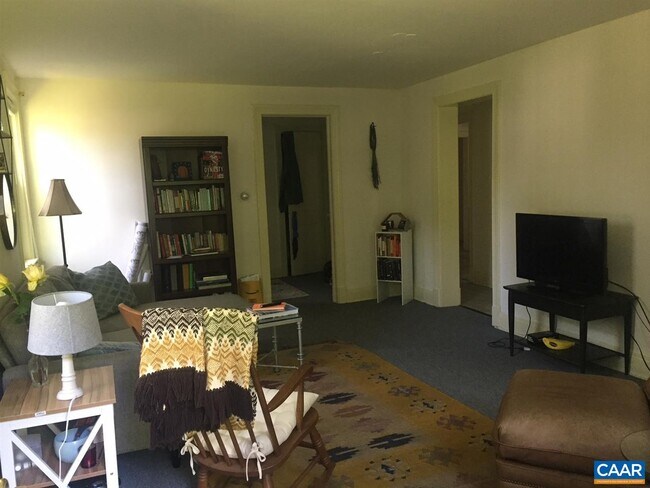 Foto del edificio - 815 Locust Ave