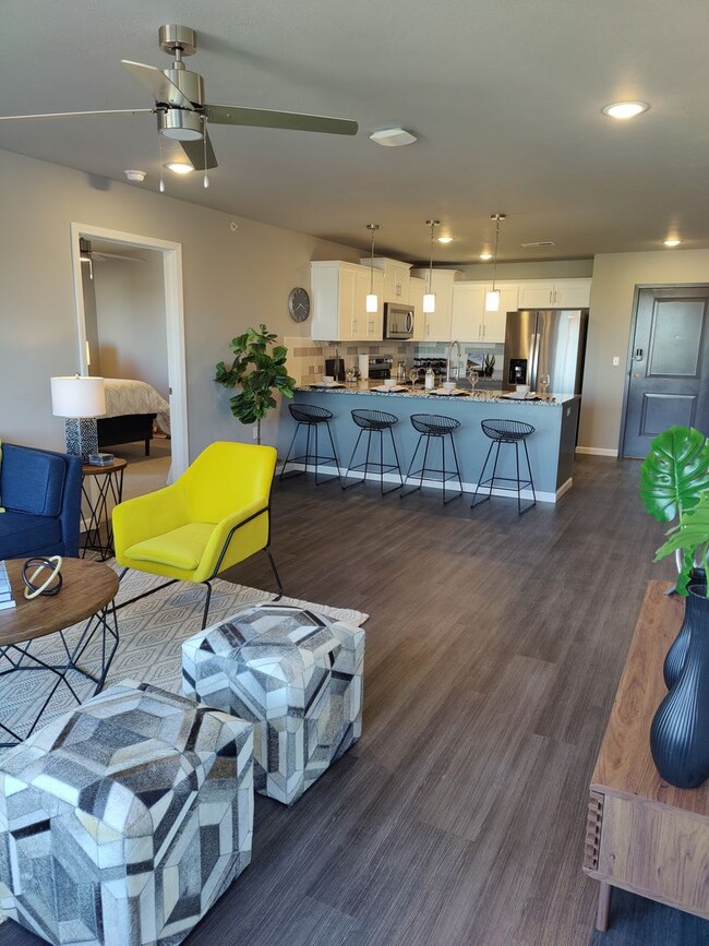 Interior Photo - Silverleaf Apartments: Where Luxury Meets Comfort