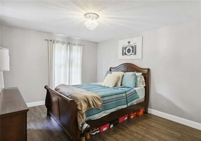 Dormitorio - 3117 Colonial Way