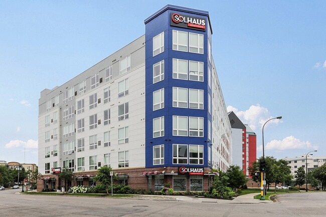 Photo - Solhaus Apartments & Tower