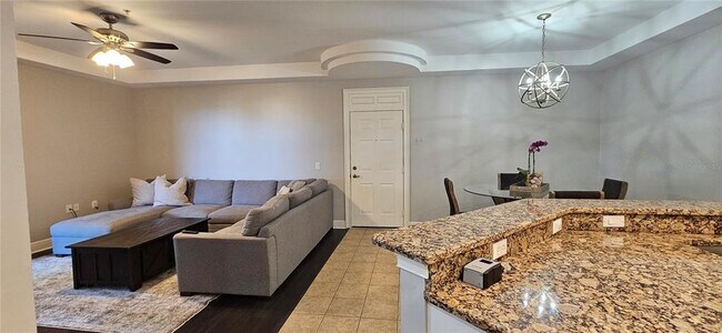 Building Photo - 1502 SW 50th St