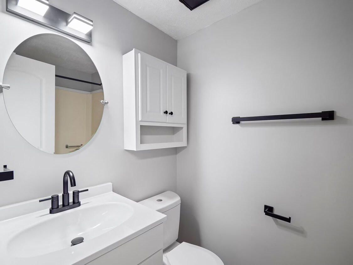Foto principal - Dartmouth Place Apartments