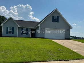 Building Photo - 323 Rushmore Ct