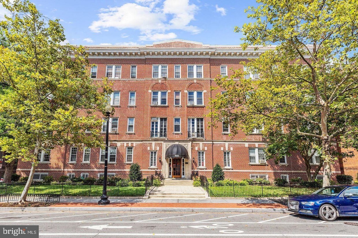 Primary Photo - 1526 17th St NW