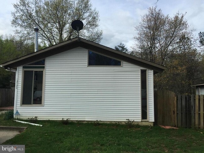 Foto del edificio - 12726 Torrington St