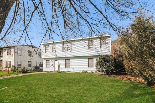 Building Photo - 4 br, 2 bath House - 1218 7th Ave
