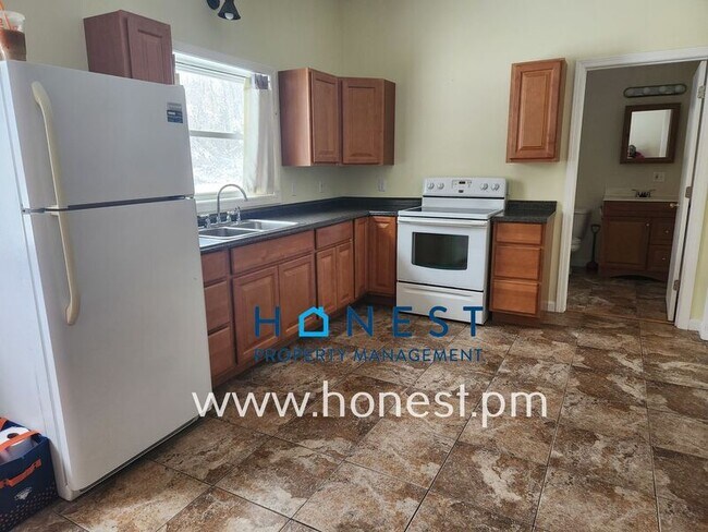 Foto del edificio - 1635 Lewiston Rd