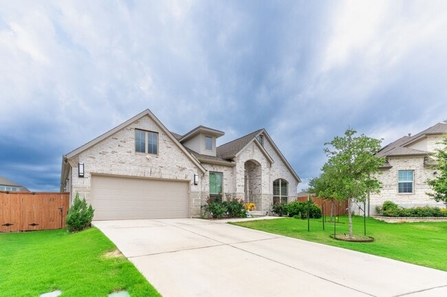 Building Photo - 119 Fortuna Ct