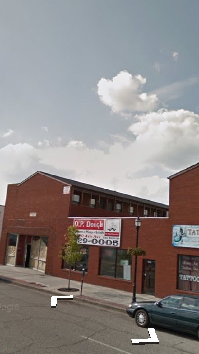 Building Photo - 1518 4th Ave