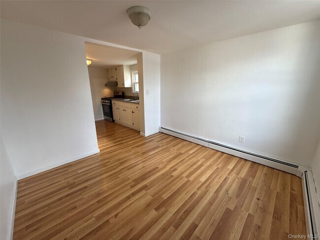 Foto del edificio - 49 1/2 Elm St