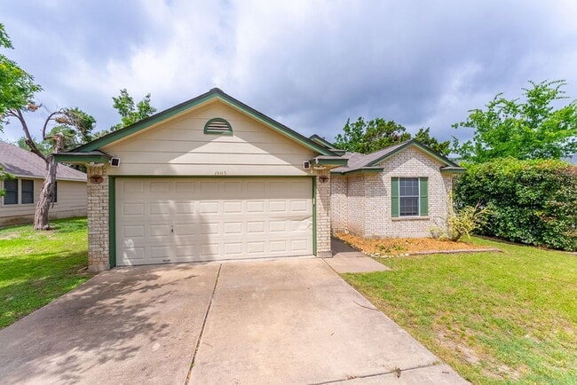Building Photo - Stunning 3 bedroom 2 bathroom in Leander!