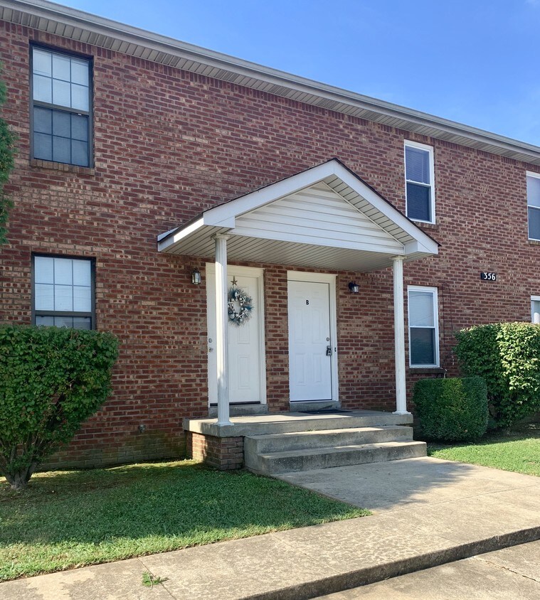 Primary Photo - 356 Peabody Dr