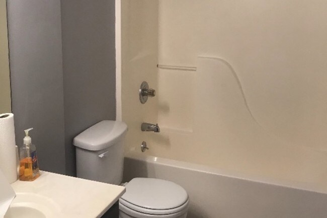 Foto del edificio - 305 Fletcher St