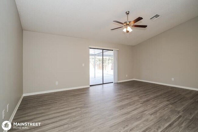 Foto del edificio - 140 Loma Bonita Dr, Davenport, FL 33837