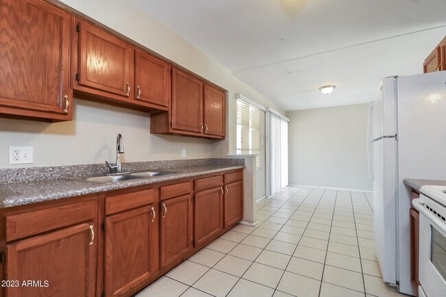 Building Photo - 4431 N 56th Ave