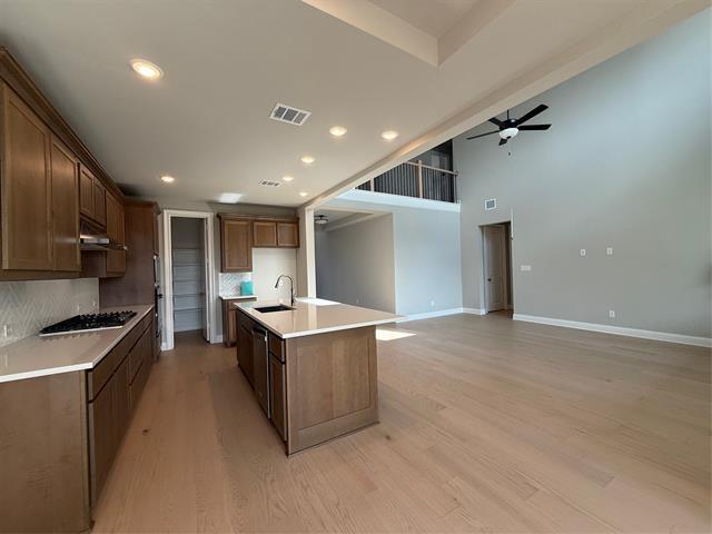 Building Photo - 2017 Montgomery Ln
