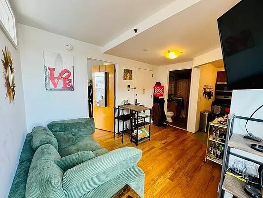 Foto del edificio - 196 Stanton St