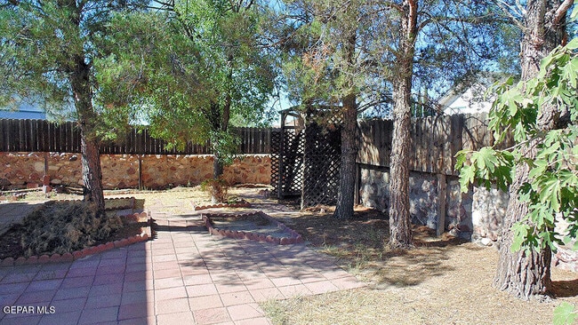 Foto del edificio - 7133 Imperial Ridge Dr