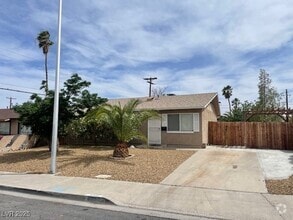 Building Photo - 6301 Casada Way
