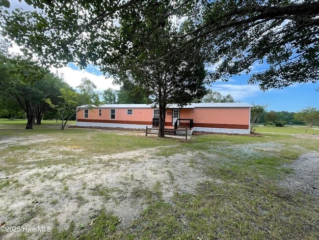 Foto del edificio - 4237 Todd Rd SW