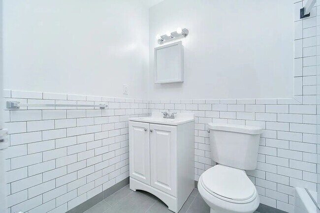 Foto del edificio - UWS Two Bedroom
