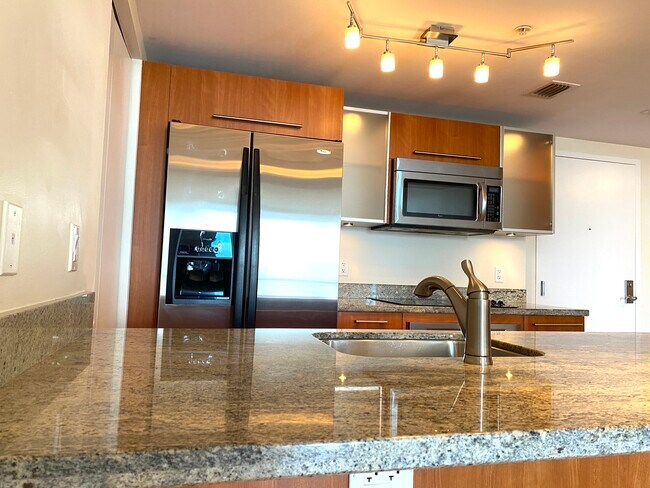 Foto del edificio - 185 SW 7th St