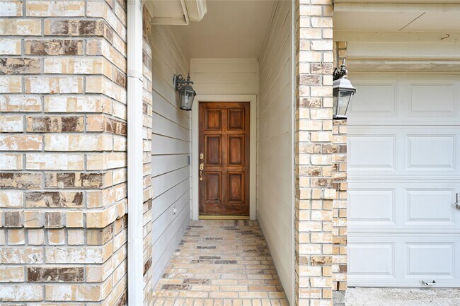 Foto del edificio - 7506 Alpine Park Ln